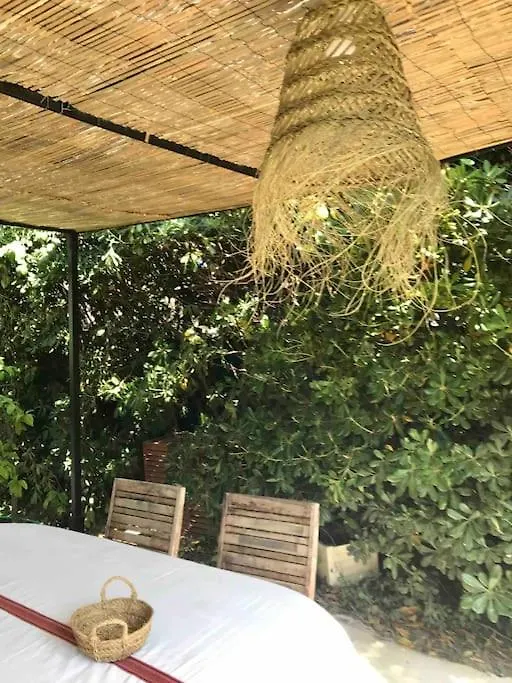 Villa Calme Grand Jardin Bord De Mer. Parking Marsiglia